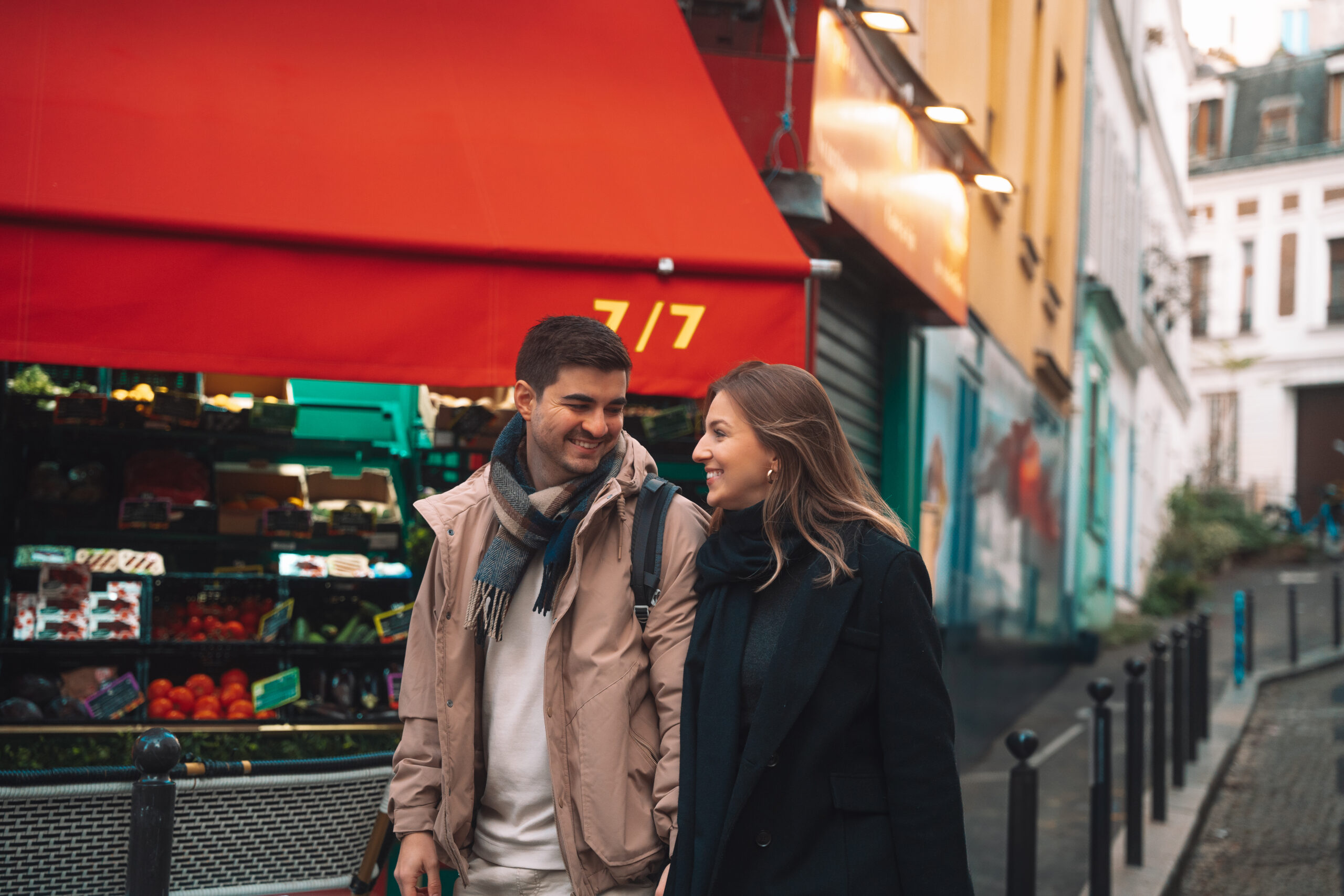 Couple in Montmartre - Your Paris Photoshoot